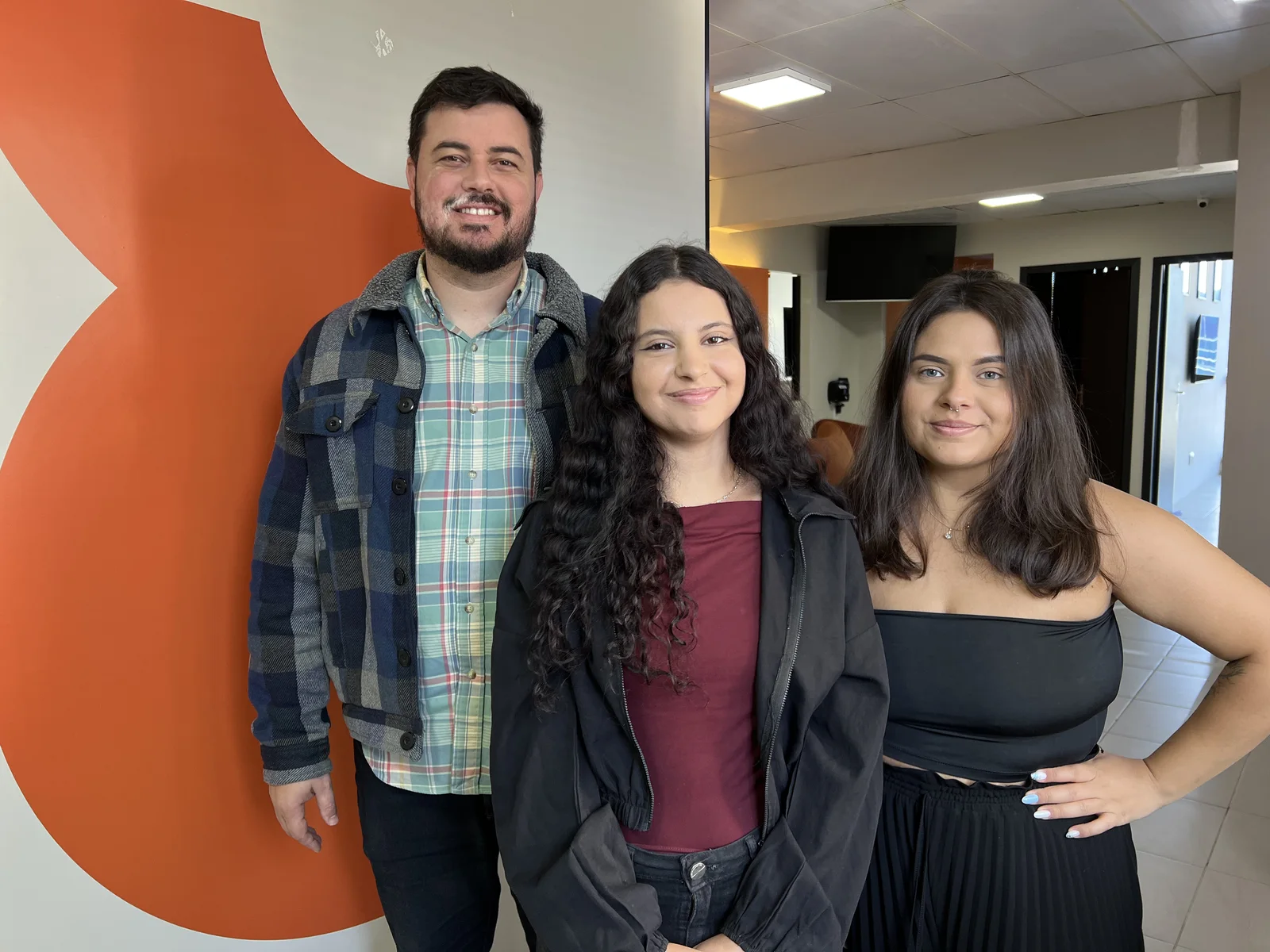 Lauryn, Eduardo e Mariana, do time de Marketing